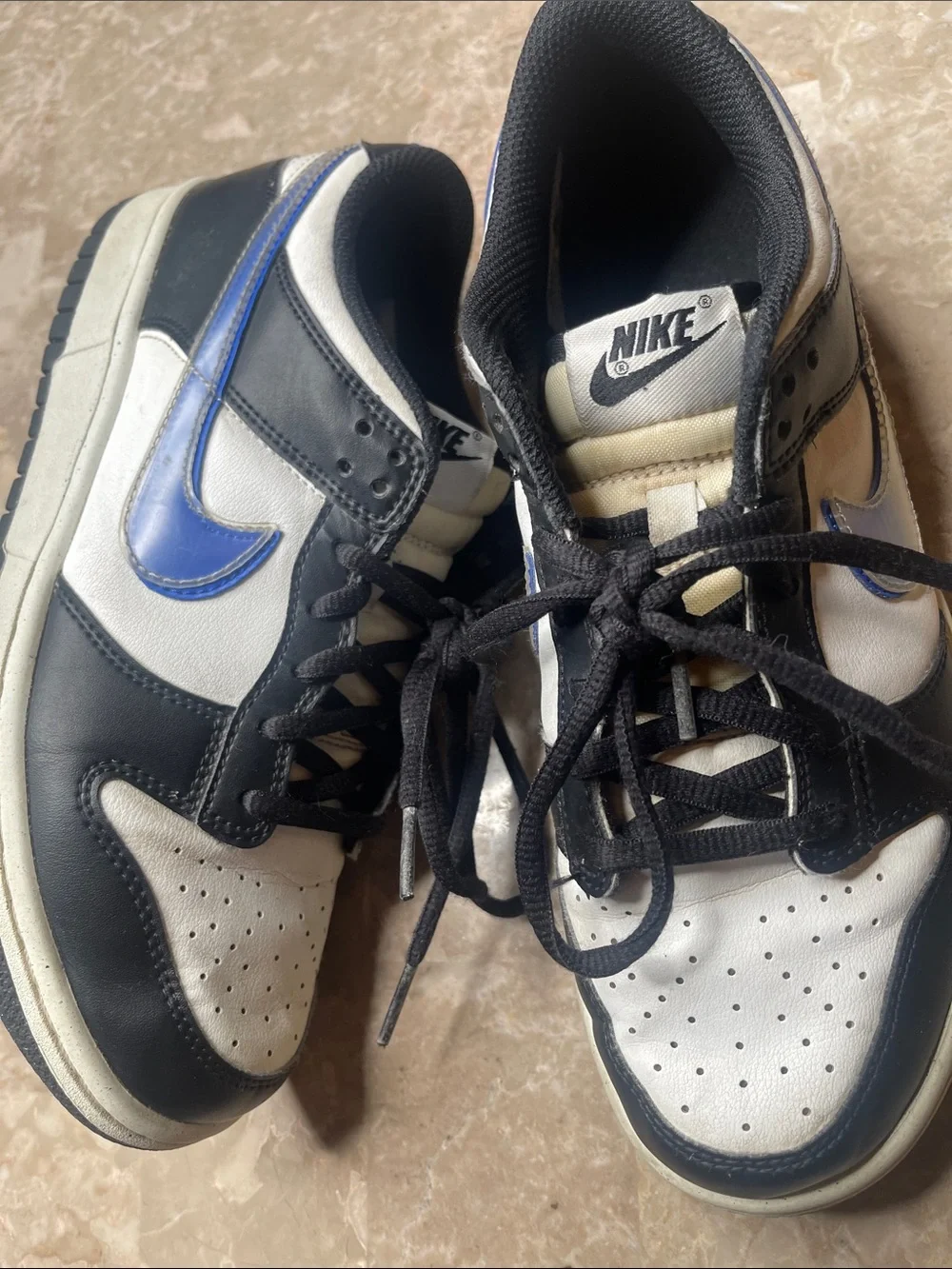 Nike low top